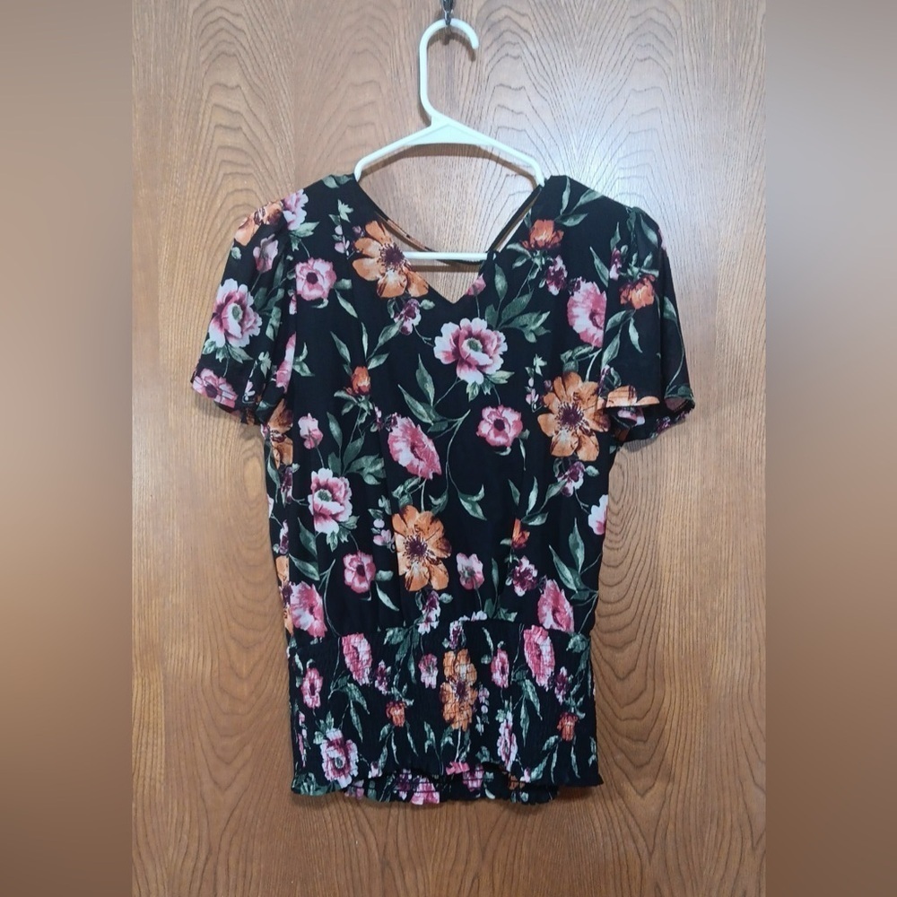 Ember Brand Floral Faux Wrap Blouse Large